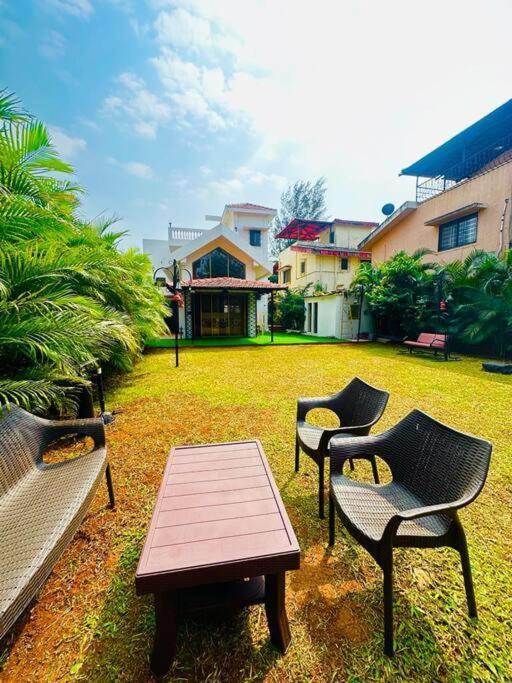 Casa Majestic Lonavala Villa Exterior photo